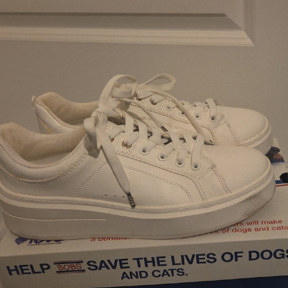 Stradivarius White Platform Sneakers - Size 10